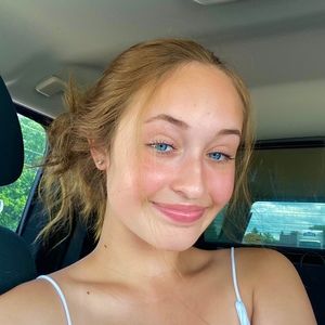 Meet your Posher, Gracie